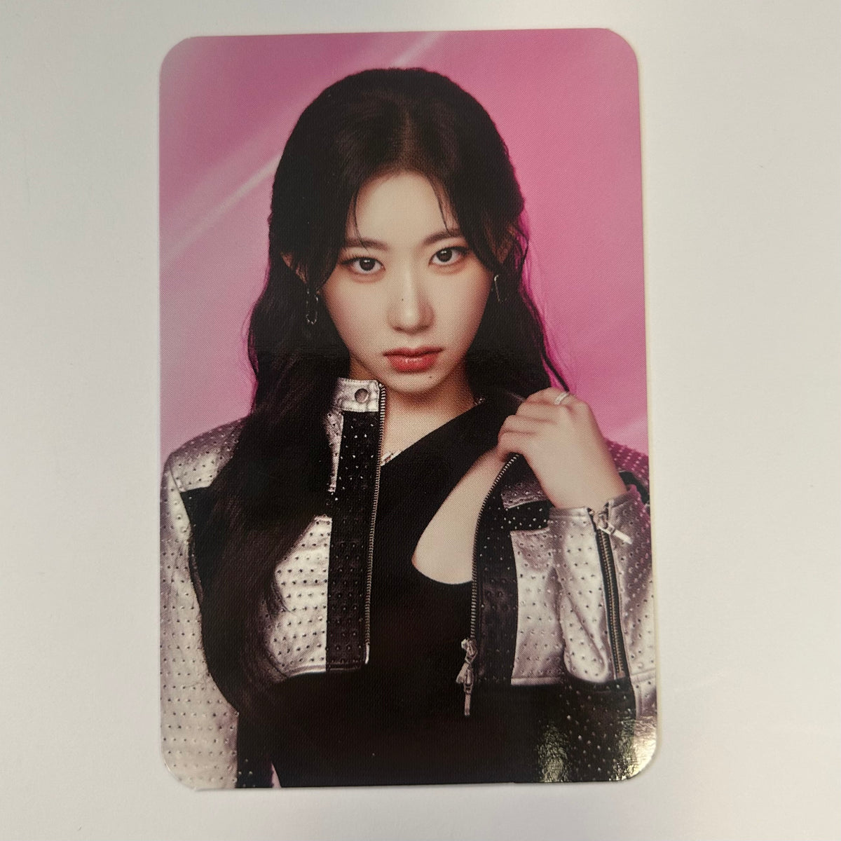 ITZY- Official Album/MD Photocards (Chaeryeong)