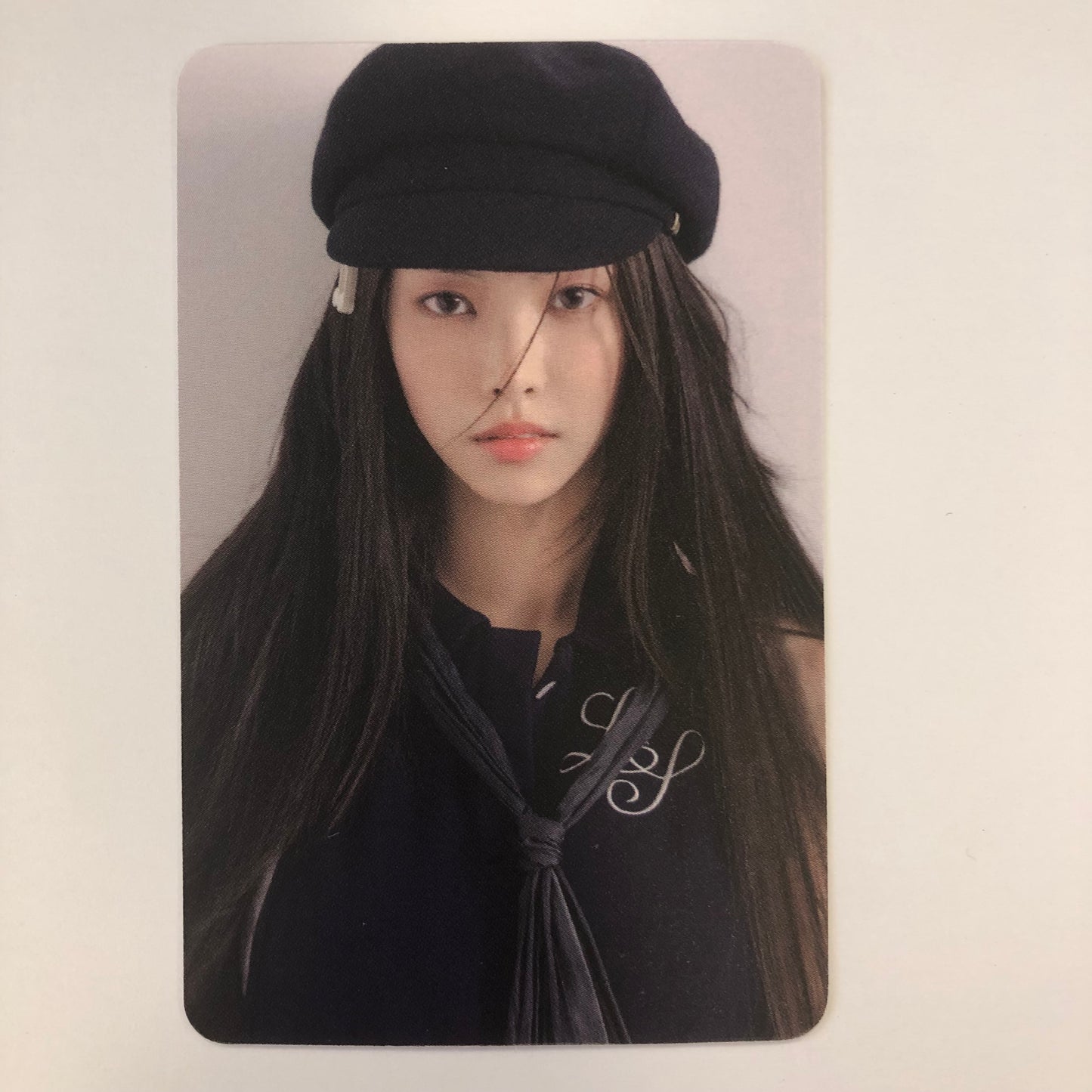 ILLIT - BOMB Apple Music Photocards