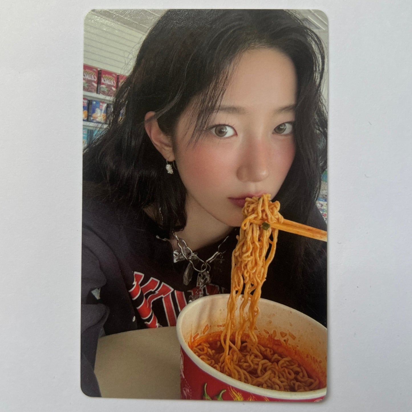 LE SSERAFIM - HOT (Photobook Ver) Weverse Photocards