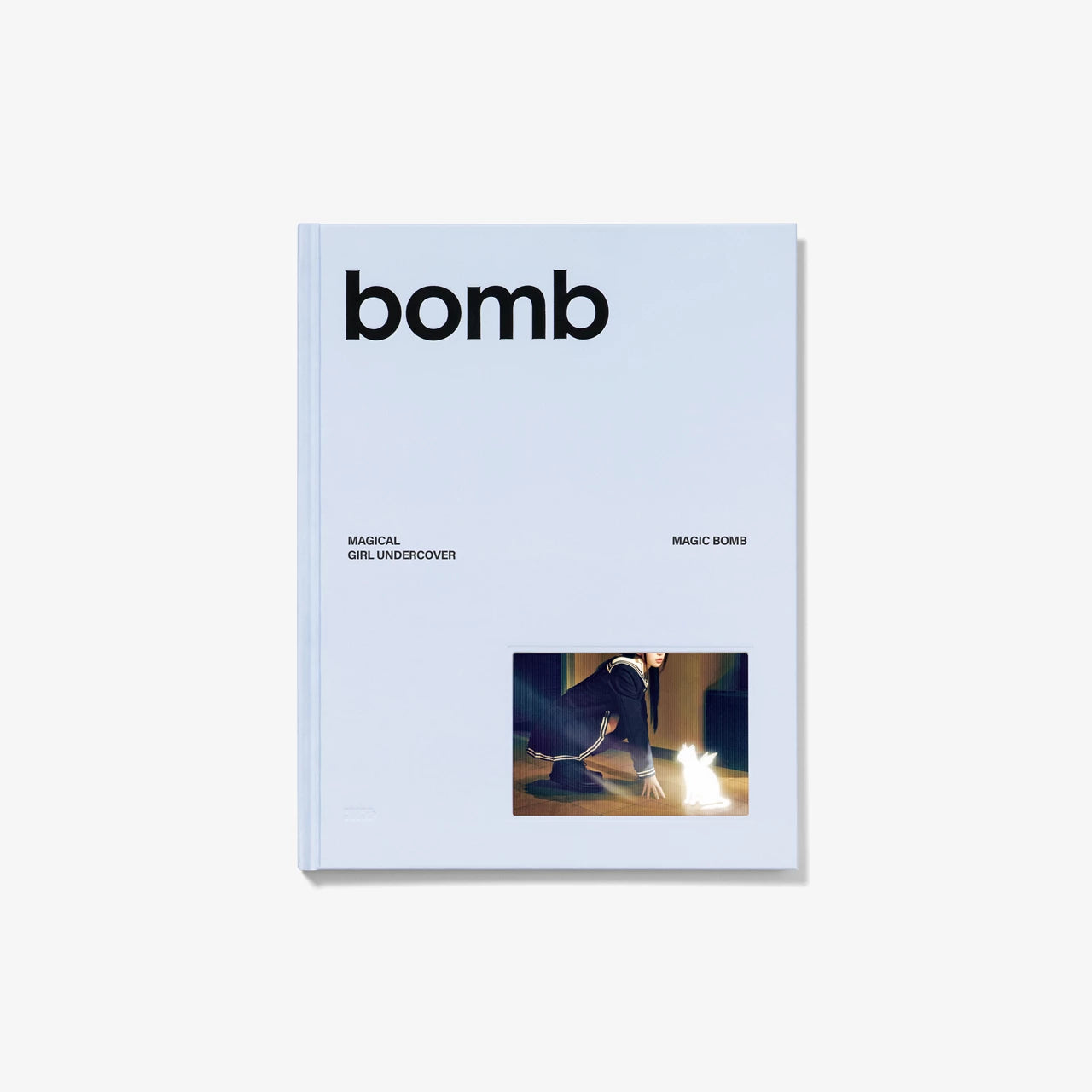 ILLIT - Bomb (Photobook Ver.)