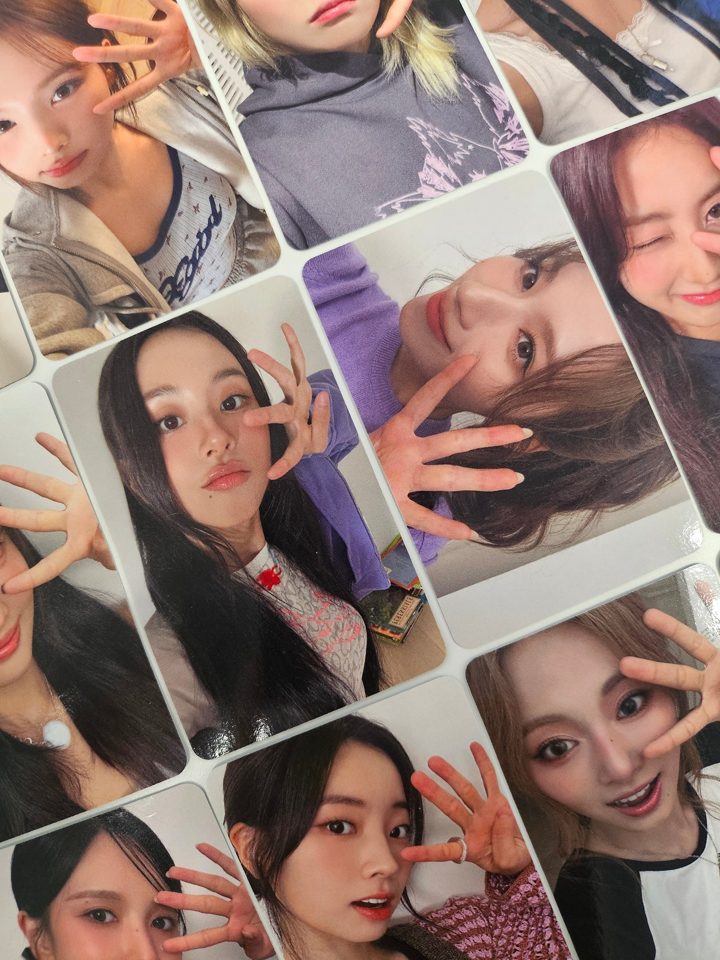 TWICE - STRATEGY (Digipack Ver) Apple Music Photocards