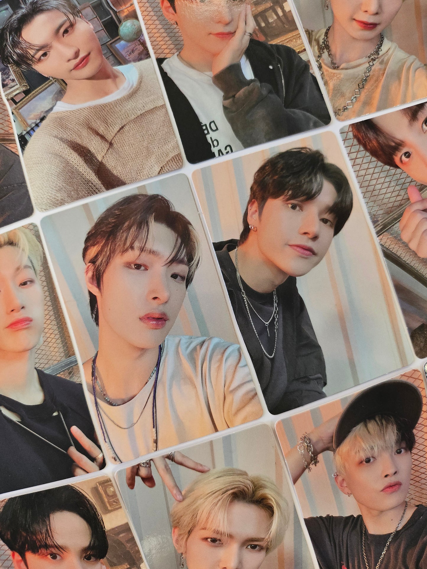 ATEEZ - The World Ep.1: Movement BEATROAD X KAURA Photocards