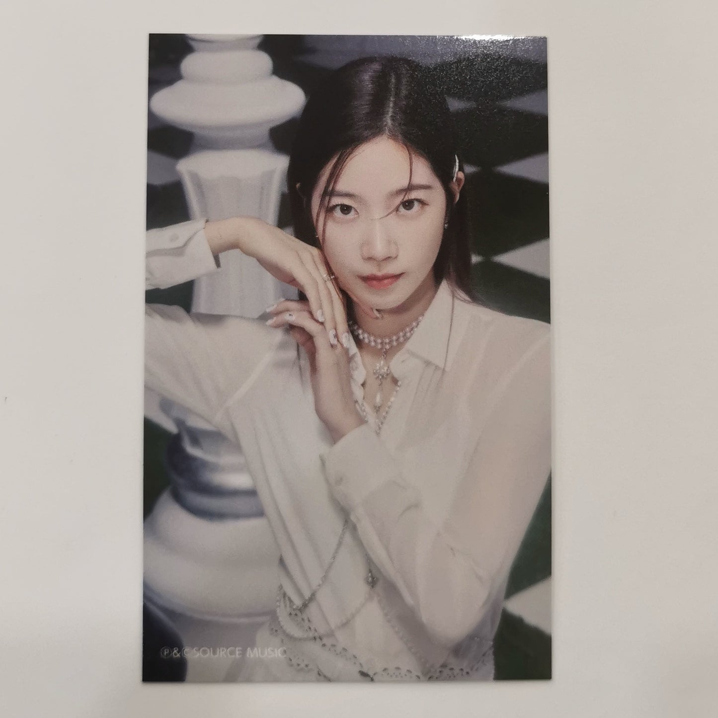 LE SSERAFIM - 'Fearless' Tower Records Photocards