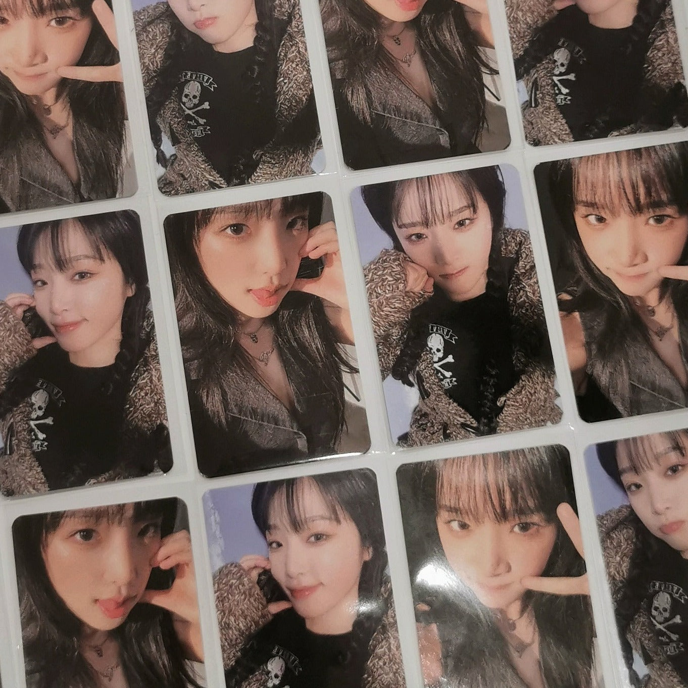 Yena - 'Love War' Lucky Makestar Photocards