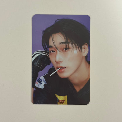 ATEEZ - ANITEEZ IN COLOR TRADING CARDS