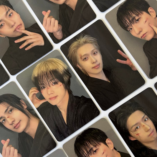 XDINARY HEROES - DEAD AND Apple Music Photocards