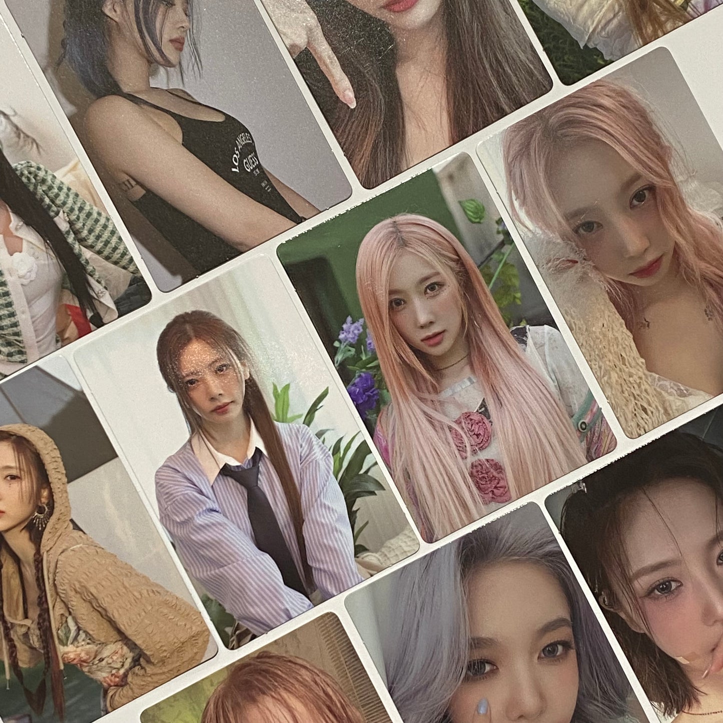 DREAMCATCHER - Official Album Photocards