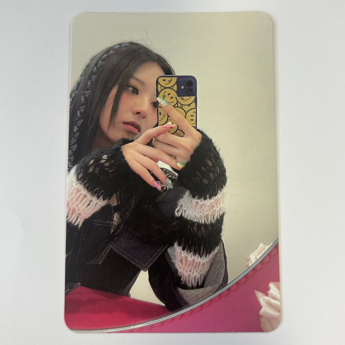 ITZY- Official Album/MD Photocards (Yuna)
