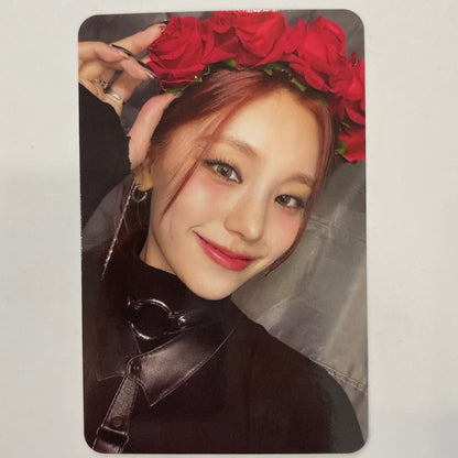 ITZY - Born To Be Album Photocards