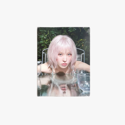 WENDY - Cerulean Verge (Photobook Ver.)
