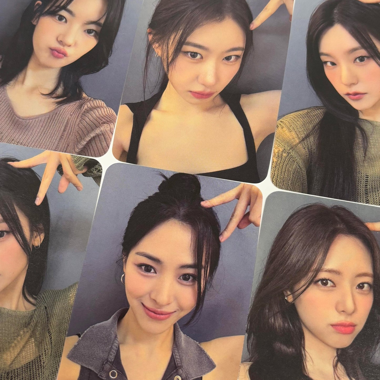 ITZY - GOLD Soundwave Photocards