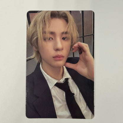 BOYNEXTDOOR - 19.99 Weverse Photocard