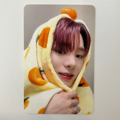 VANNER - CAPTURE THE FLAG Makestar Photocard