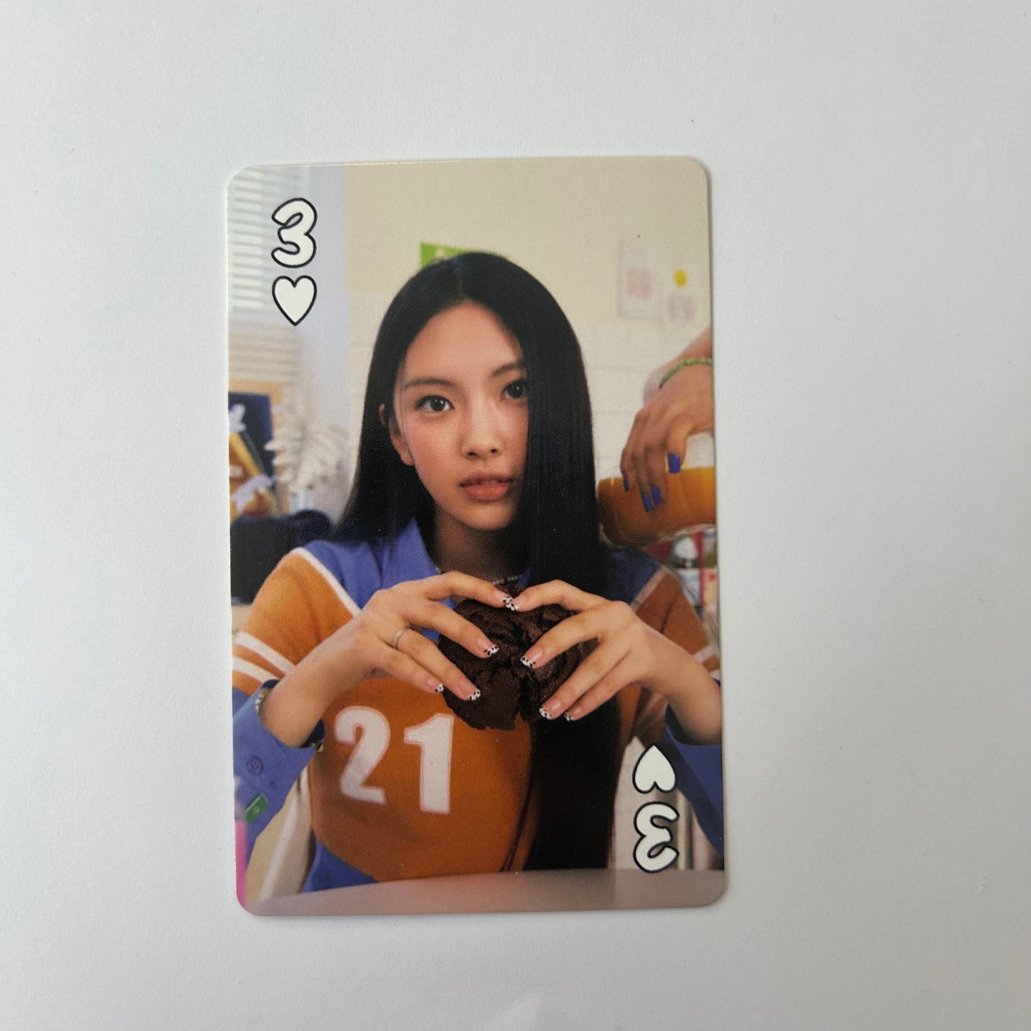 NEWJEANS - Seasons Greetings 2023 Photocards