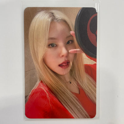 WHEE IN - IN THE MOOD Makestar Photocard