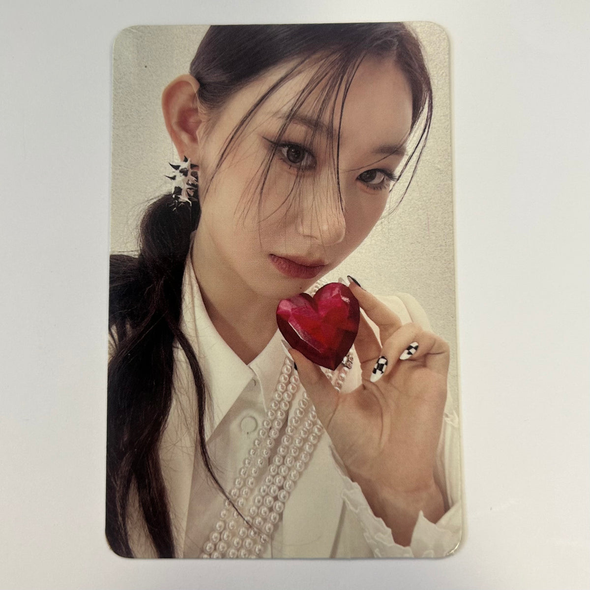 ITZY- Official Album/MD Photocards (Chaeryeong)