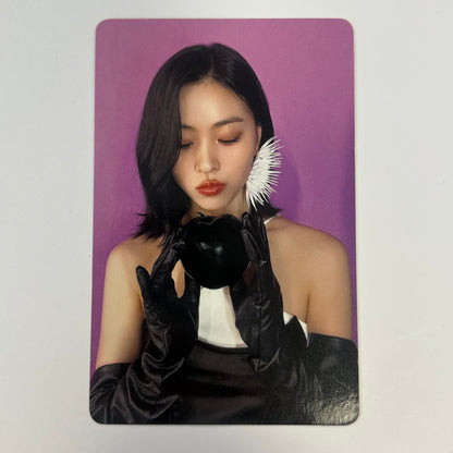 ITZY- Official Album/MD Photocards (Ryujin)