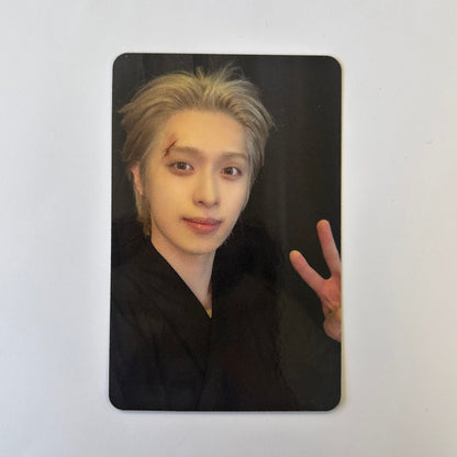 XDINARY HEROES - DEAD AND Apple Music Photocards