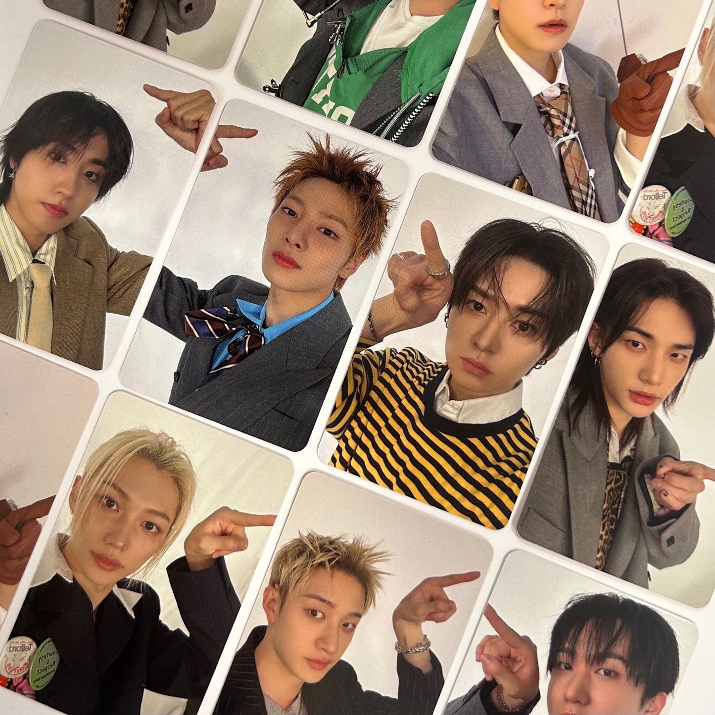 STRAY KIDS - THIS & THAT Apple Music Photocards