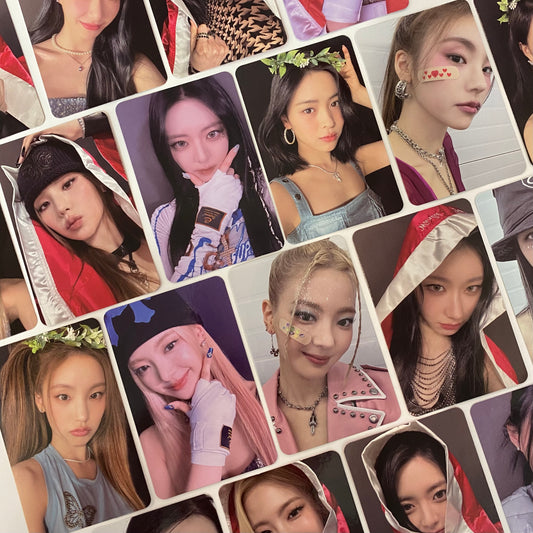 ITZY - Kill My Doubt Album Photocards