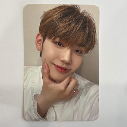 ZEROBASEONE – [THE MOVING SEOUL POP-UP STORE] Mini L-Holder Photocards