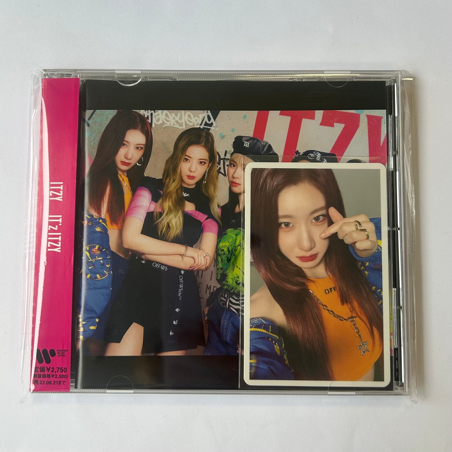 [DAMAGED] ITZY - IT’Z ITZY [Japanese Album] (Standard)