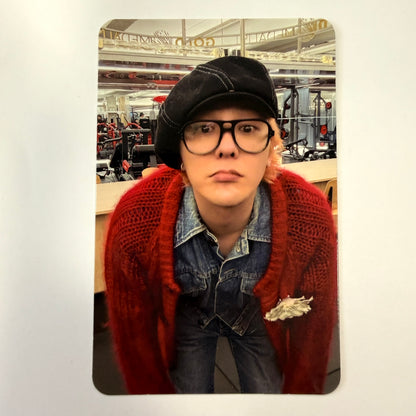 G-Dragon - Official Photocards