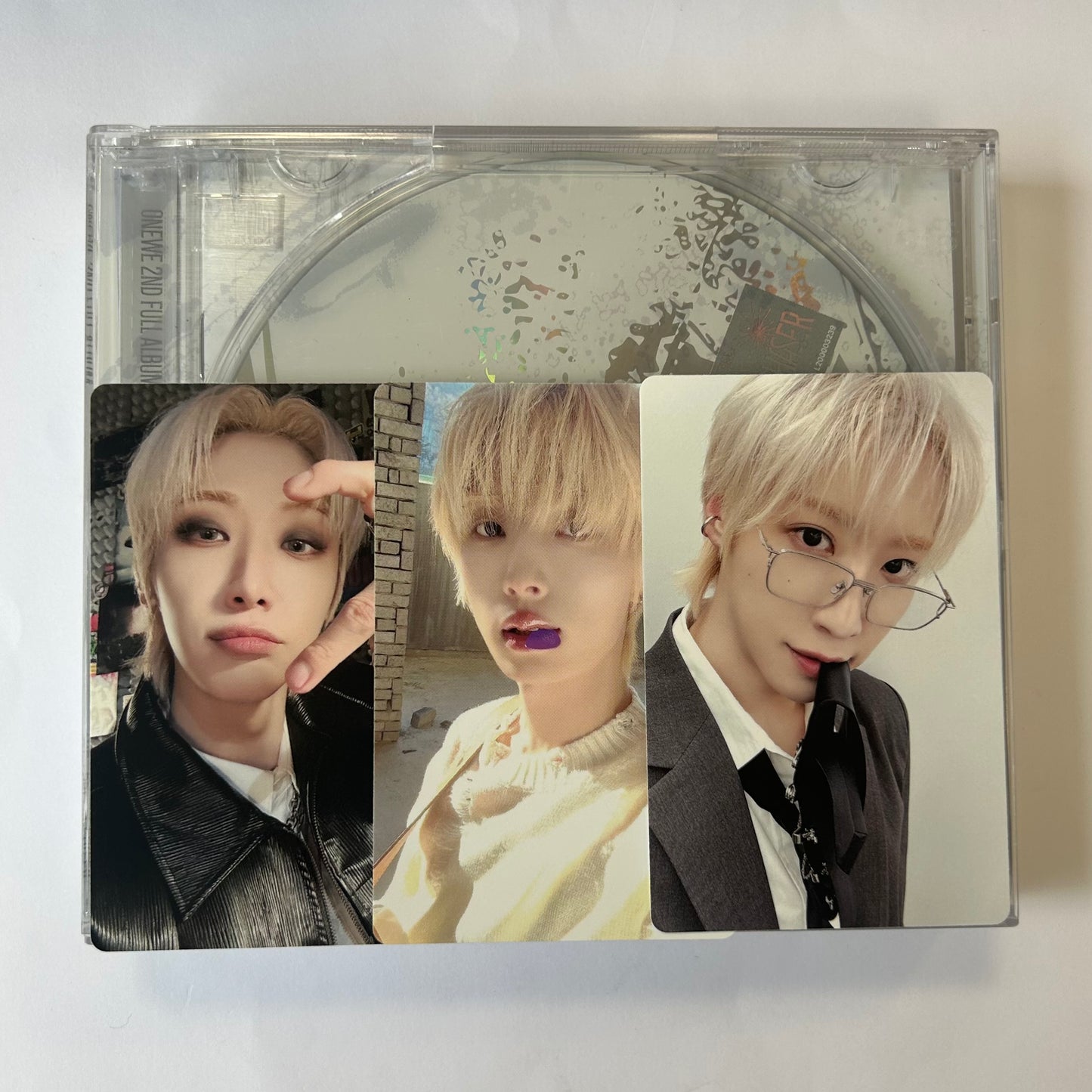 [DAMAGED] ONEWE - WE : Dream Chaser (Dream Chaser Ver)