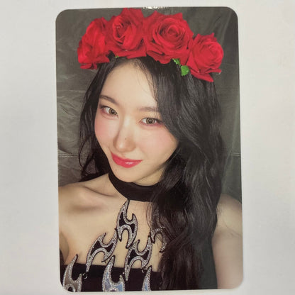 ITZY - Born To Be Album Photocards