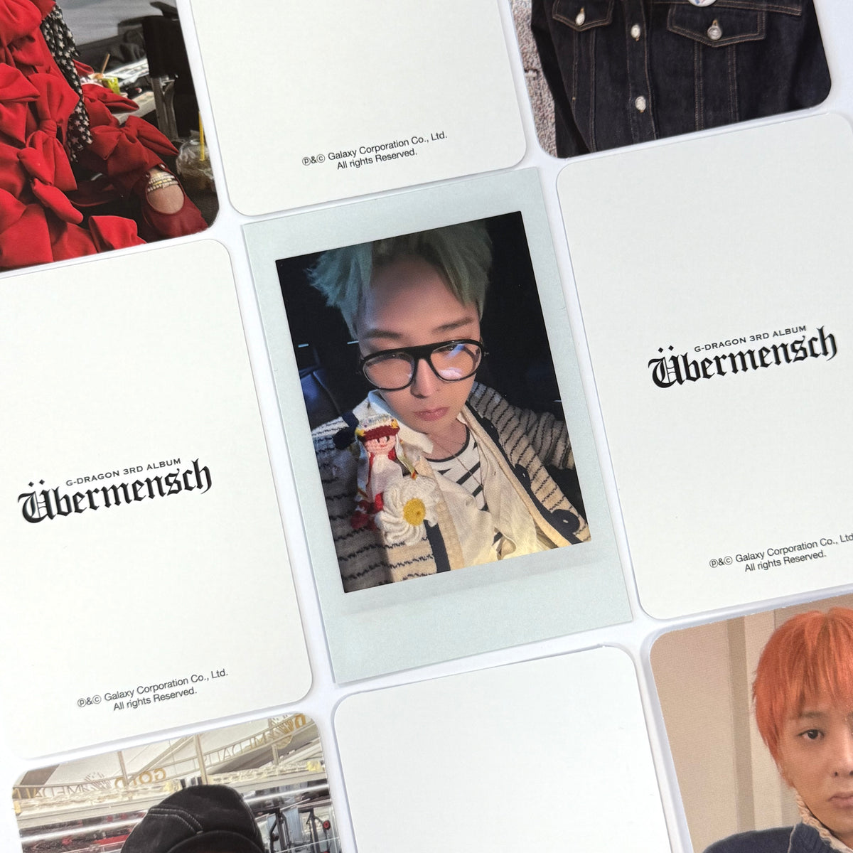 G-Dragon - Official Photocards