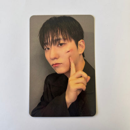 XDINARY HEROES - DEAD AND Apple Music Photocards