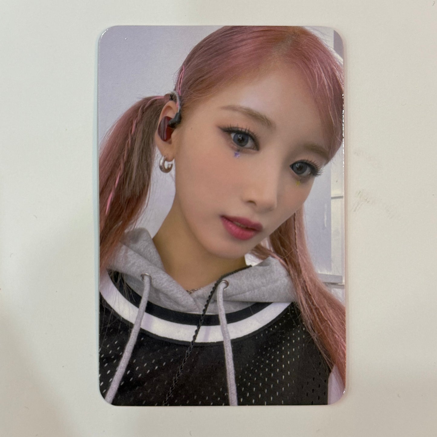 PURPLE KISS - GEEKYLAND Dear My Muse Photocard