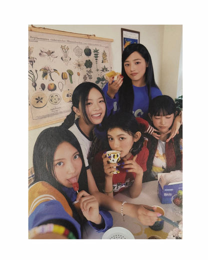 NEW JEANS - WELCOME TO ROOM 772 Mini Poster