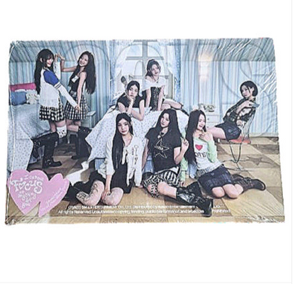 Hearts2Hearts - FOCUS (Photobook Ver.)