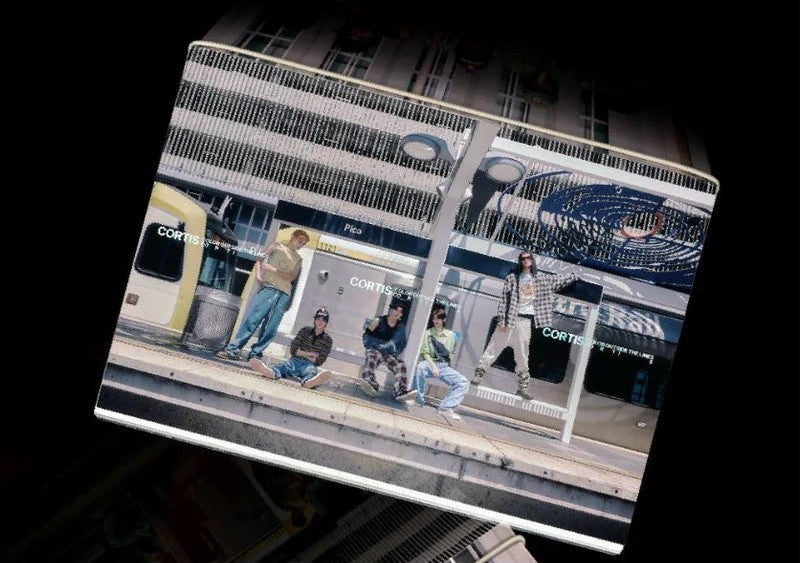 CORTIS - COLOR OUTSIDE THE LINES (Photobook Ver.)