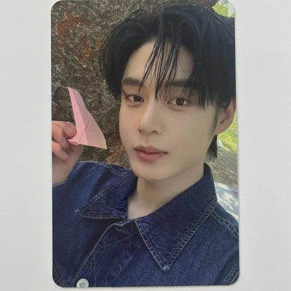 ZEROBASEONE - NEVER SAY NEVER (Photobook Ver.) Apple Music Photocards