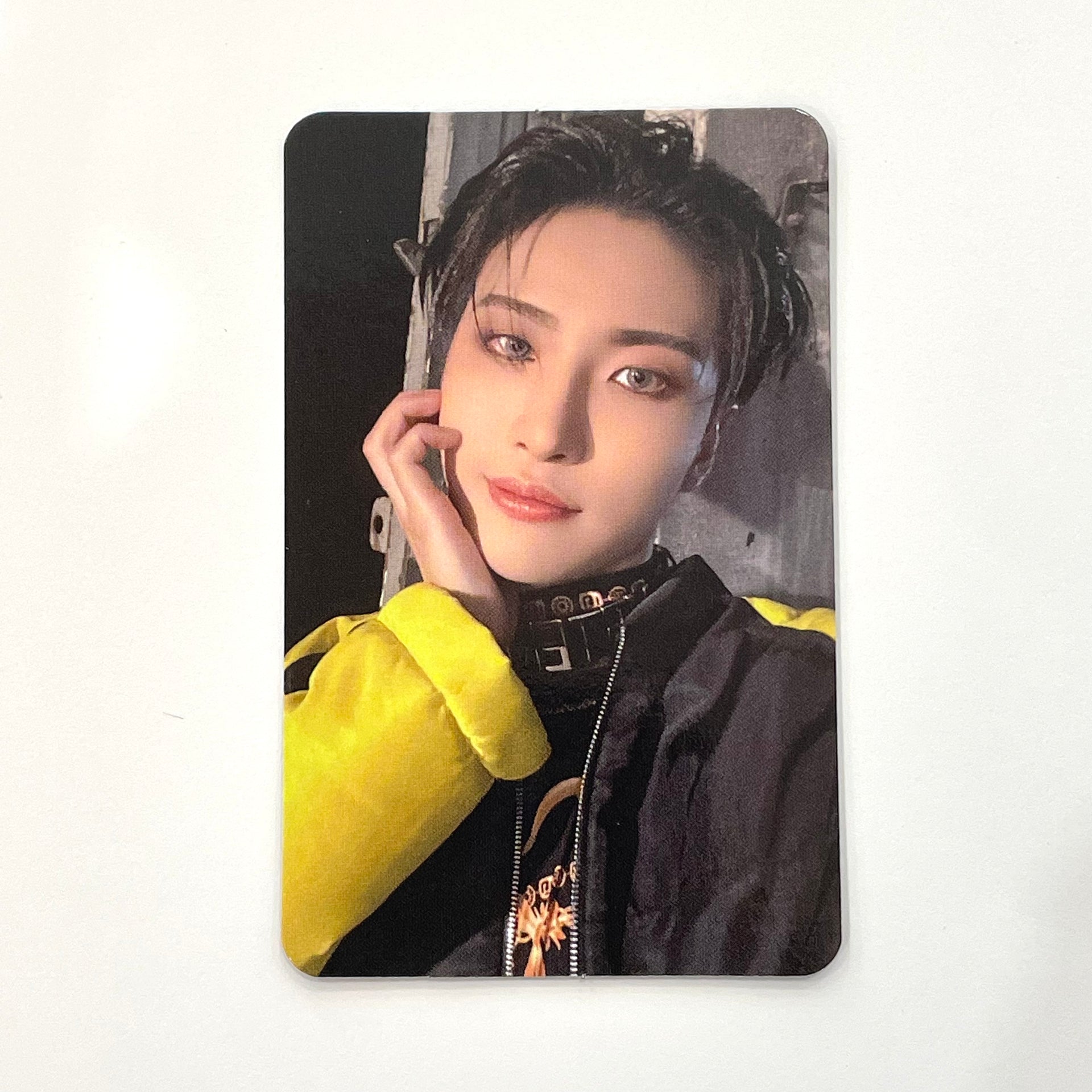 ユノヨサンミンギウヨンジョンホ ATEEZ OUTLAW MINIRECORD ATEEZ THE WORLD EP.2 : OUTLAW Minirecord POB 2nd Lucky Draw