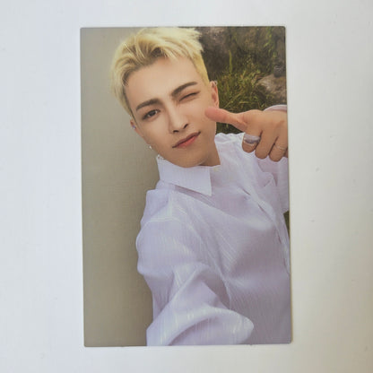 ATEEZ - Official Album Photocards (Hongjoong)