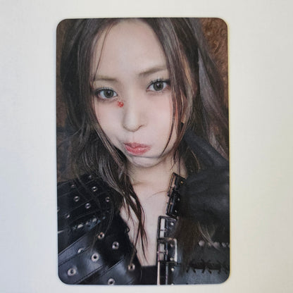 ITZY - TUNNEL VISION Apple Music Photocards