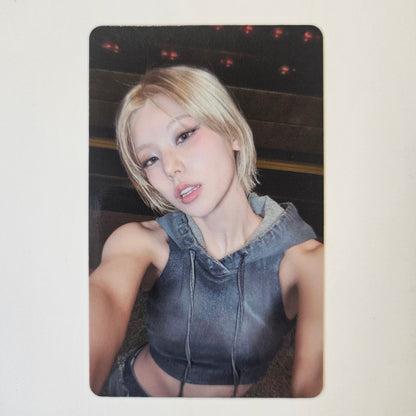 ITZY - TUNNEL VISION Fans Shop Photocards