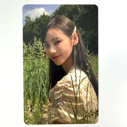 LOONA - Official Album/MD Photocards