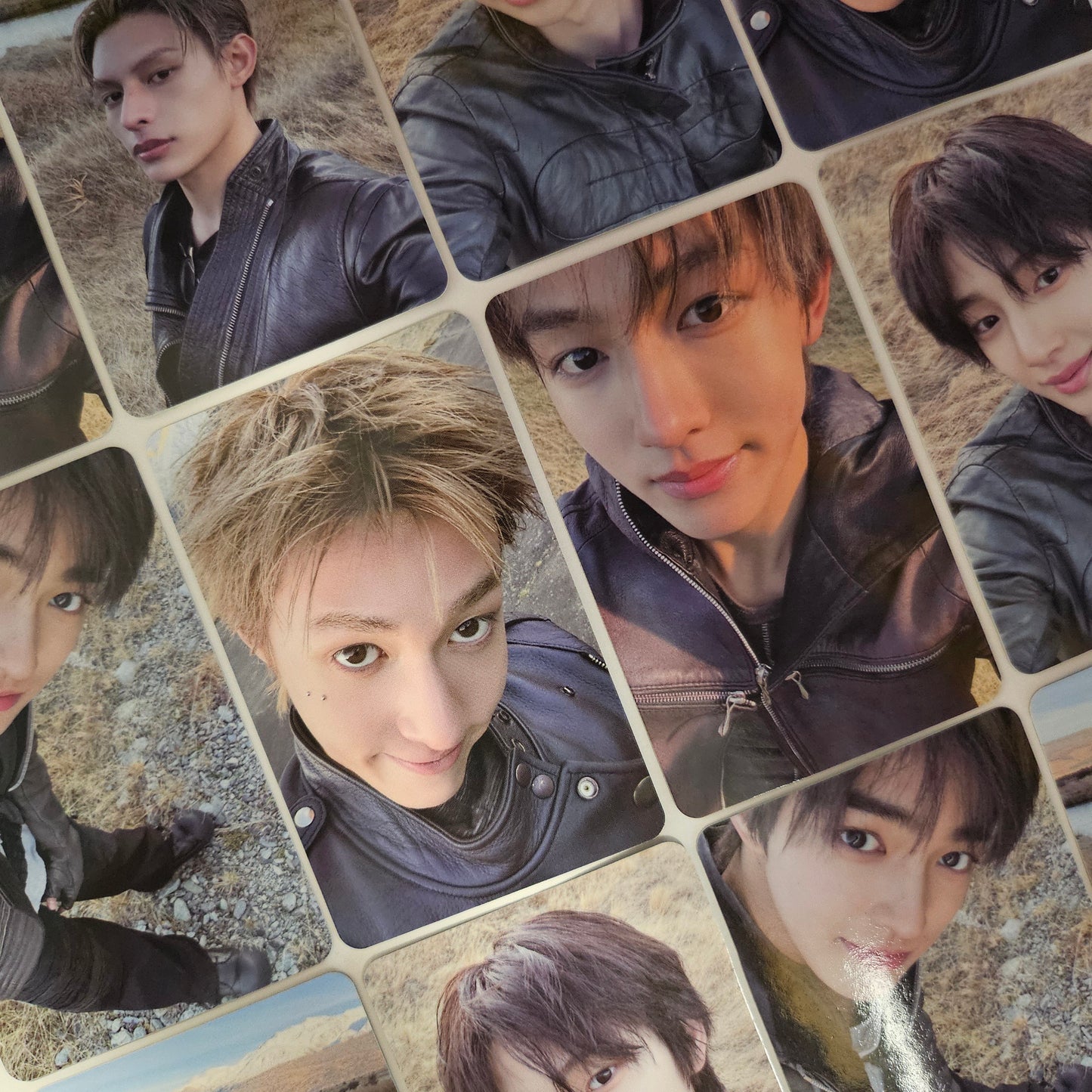 CORTIS - 'COLOR OUTSIDE THE LINES' Soundwave Lucky Draw Photocards