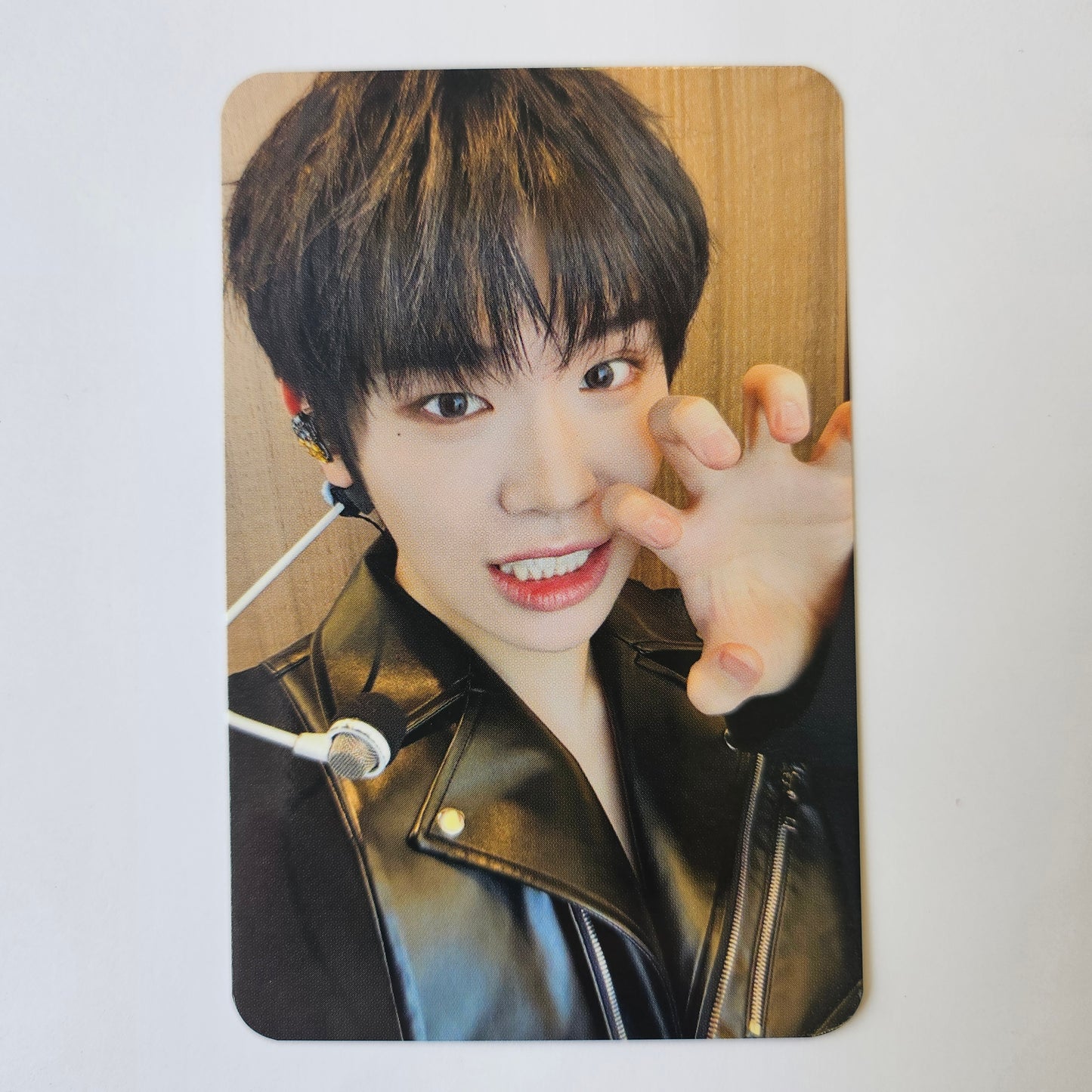 ZEROBASEONE - RE-FLOW Soundwave Photocards