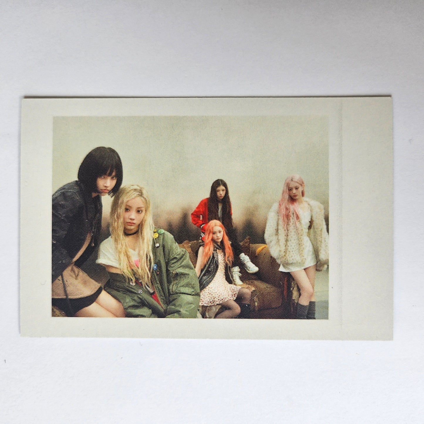 ILLIT - MAMIHLAPINATAPAI Apple Music Photocards