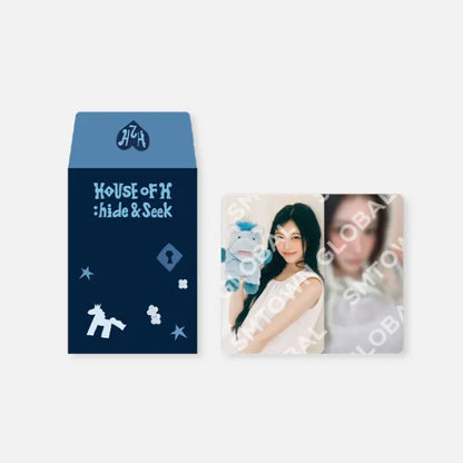 Hearts2Hearts - 2026 Season's Greetings Trading Cards