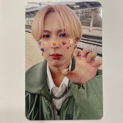 GIUK (ONEWE) - Psycho Xybernetics : TURN OVER Makestar Photocards