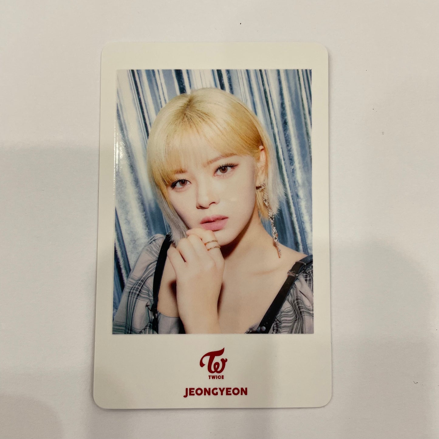 TWICE - Perfect World Polaroids