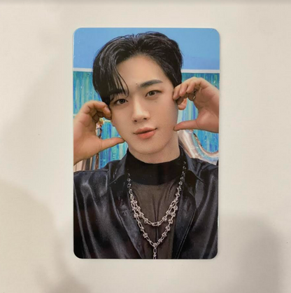 Kim YoHan - Illusion Lucky Draw Photocards