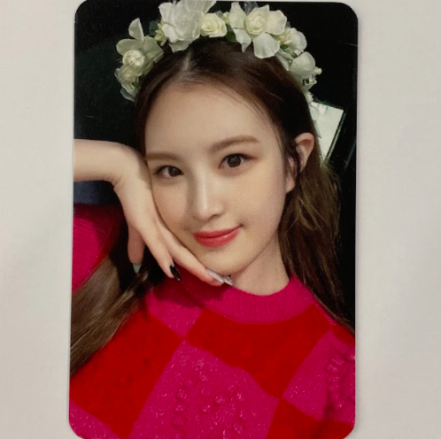 Weeekly - Play Game: Awake Withdrama Lucky Draw Photocards