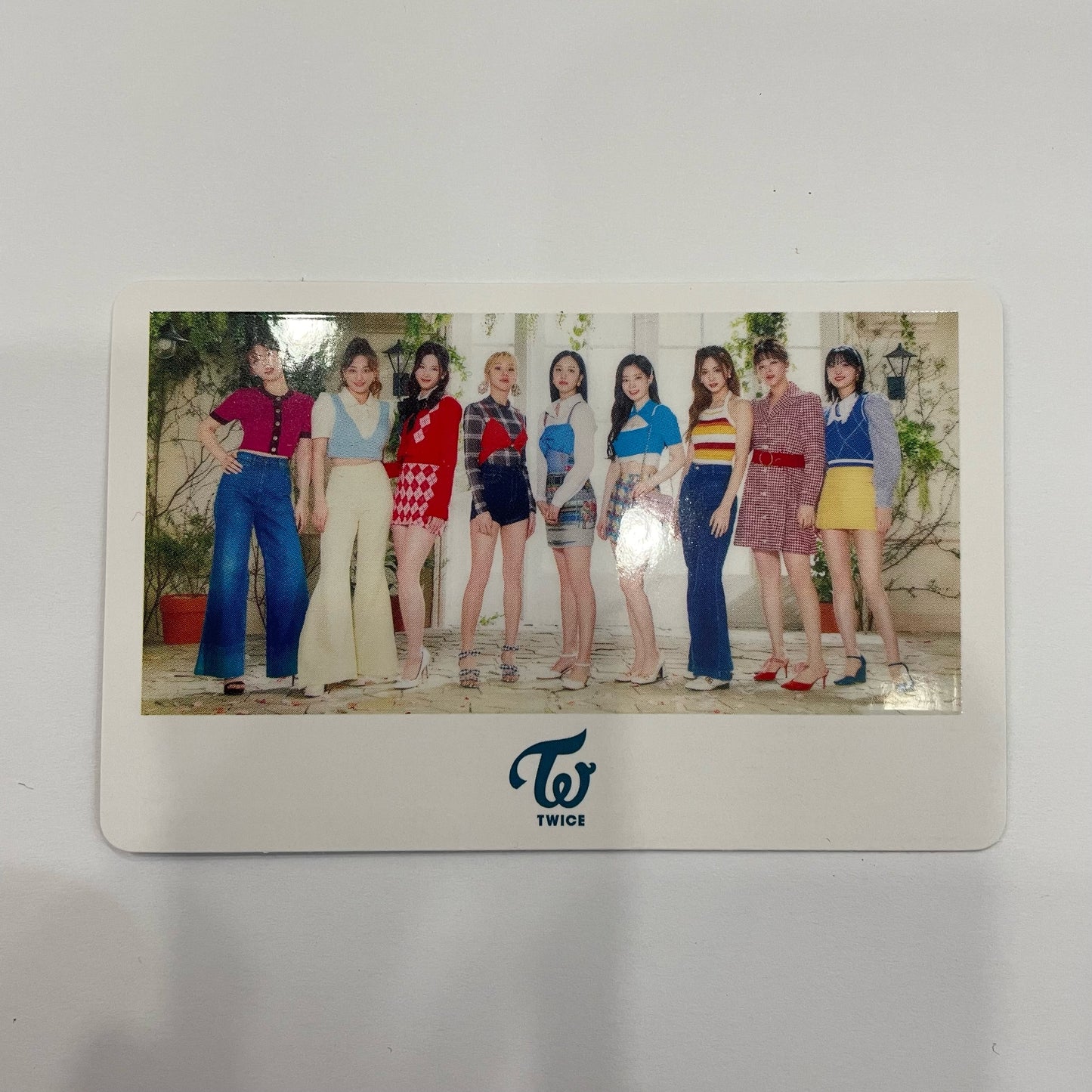 TWICE - Kura Kura Polaroids